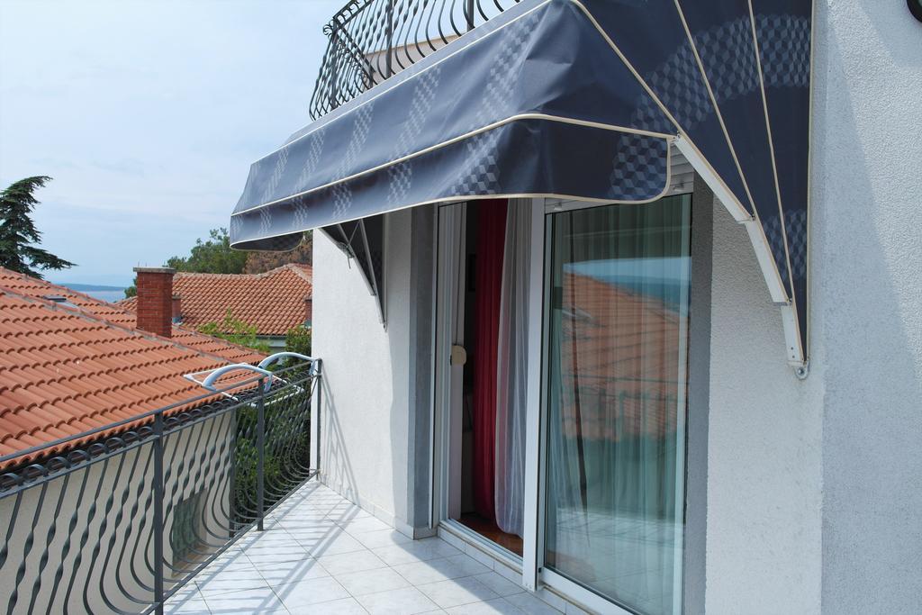 Apartments Laci Crikvenica Exteriör bild